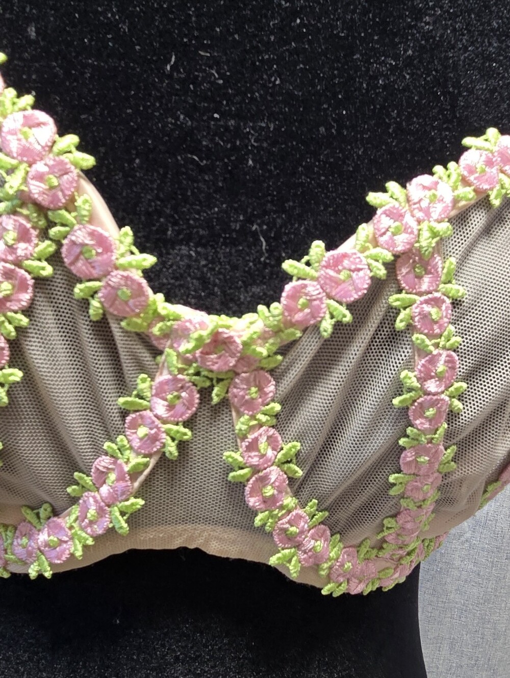 Victoria's Secret Dream Angels Rosebud Pink Structure Unlined Balcony Bra 36DD - Picture 6 of 9